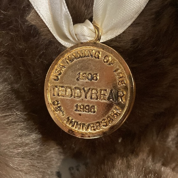 Steiff Berryman Bear Rare QVC exclusive - Picture 2 of 6